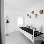 Alloro 4*