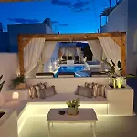Alloro 4* Perissa (Santorini)