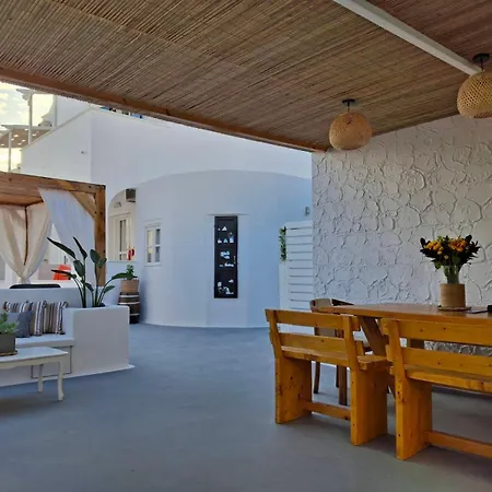 Alloro Aparthotel *