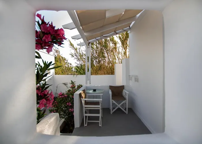 Alloro Perissa (Santorini)