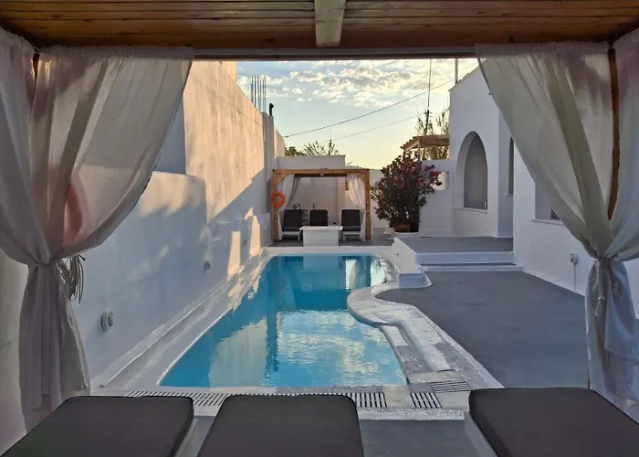 Apart Otel Alloro 4*