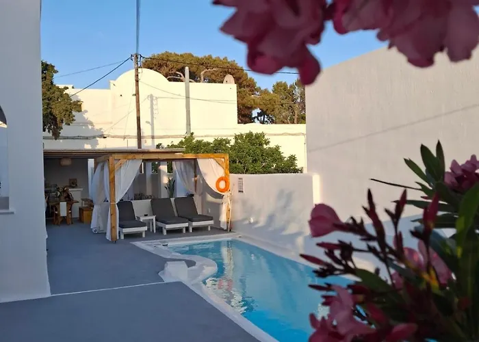 Alloro Apart Otel Perissa (Santorini)