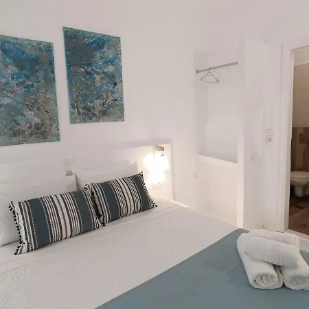 Hotel apartamentowy Alloro Perissa (Santorini)