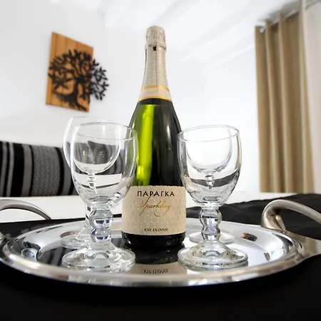 Alloro Appart hôtel Períssa