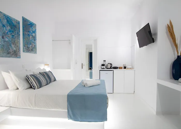 Alloro Перисса